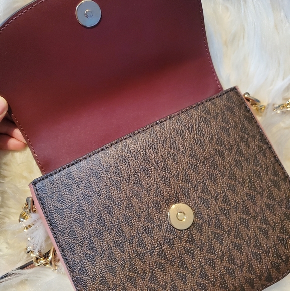 Michael Kors Crossbody Bag - Picture 2 of 5